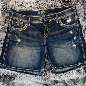 Size W31 Silver Jeans Co. shorts